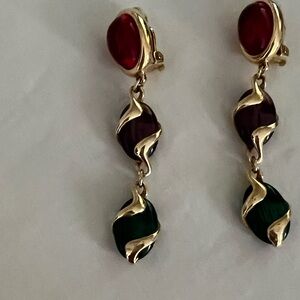 Fashion upscale clip earrings